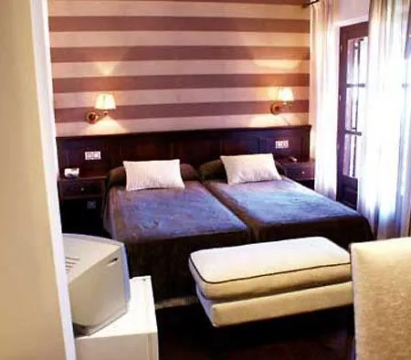 Meson Leira Antiga Cedeira